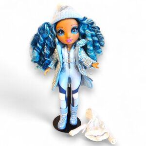 MGA Entertainment Rainbow High Winter Break Skyler Bradshaw Doll w/ Outfit 10.5"